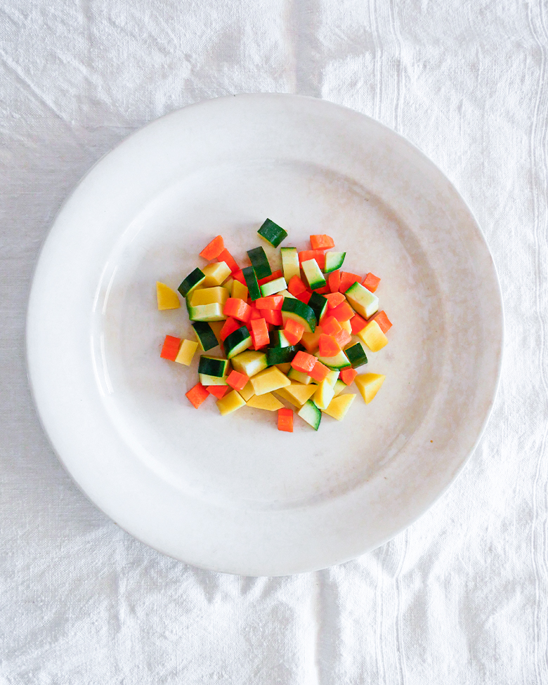 carote, zucchine e patate nel piatto