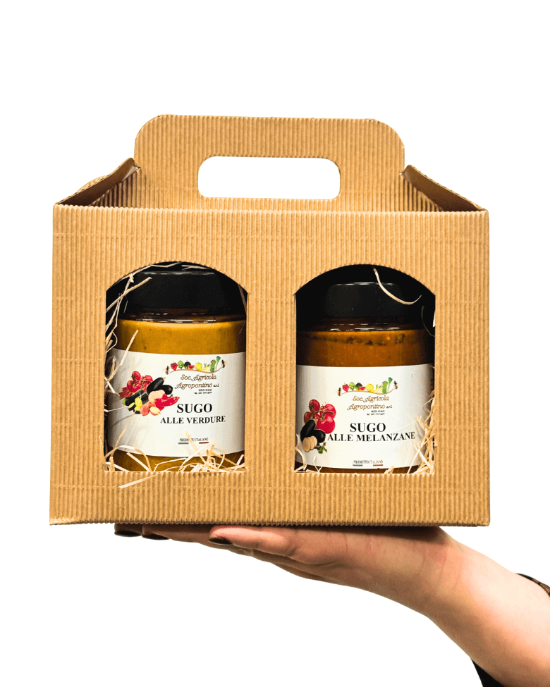 Box “Sapori di dispensa” con due vasetti di sughi artigianali italiani in confezione di cartone ondulato con manico: sugo alle verdure e sugo alle melanzane.